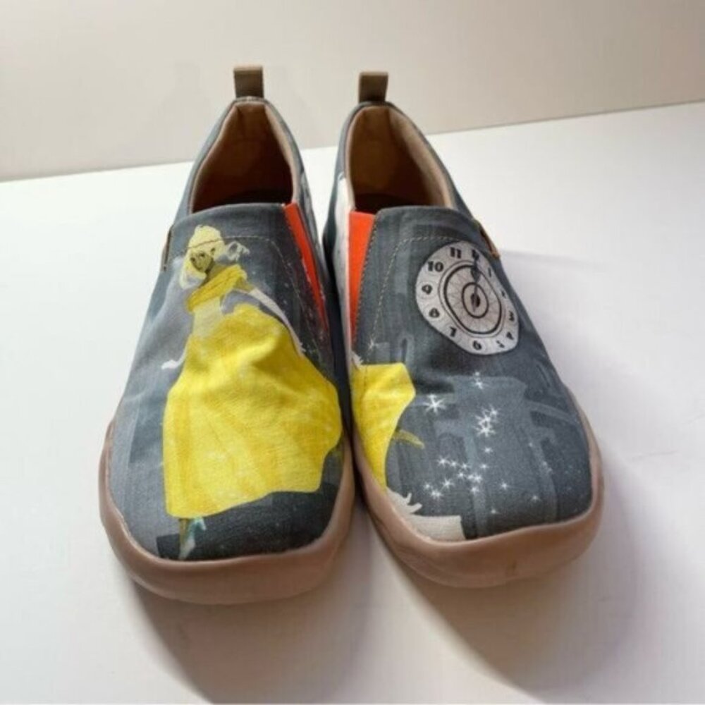 Size 9 UIN Comfy Walking Shoes Canvas Slip On Cinderella Gray